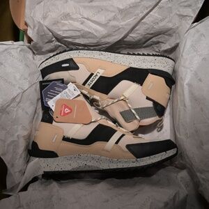 Lacoste Men's Run Breaker